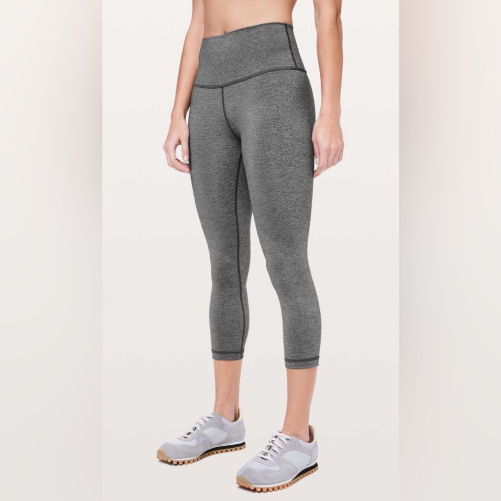 Lululemon Wunder Under Crop High Rise Grey Size 4